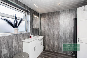 Photo 19- click for photo gallery